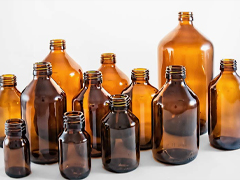 Lightweight glass bottles Roland Watzdorf